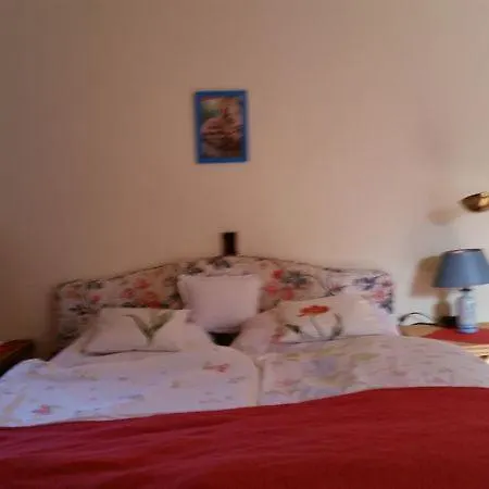 Bed & Breakfast Mit Teichblick 3*