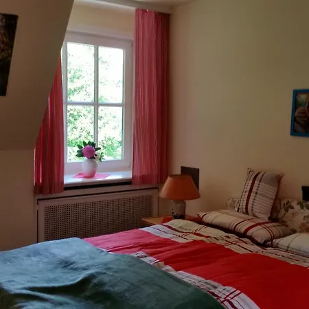 Mit Teichblick *