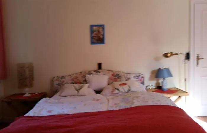 Panzió Mit Teichblick 3*